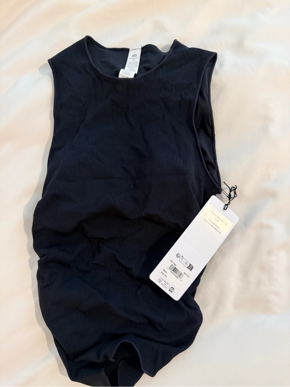 Alo Ribbed En Pointe Tank - Picture 2 of 4